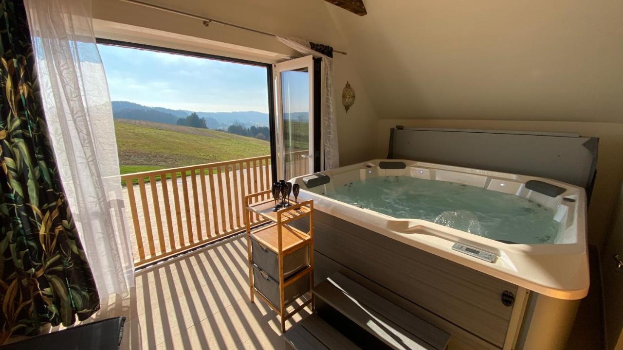 Landvilla Sinelia Premium Dietersdorf am Gnasbach Exterior photo